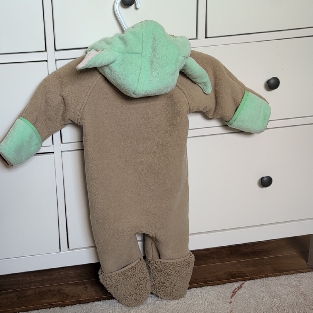 Columbia Kids Tan and Green Fleece Footie - Picture 4 of 4